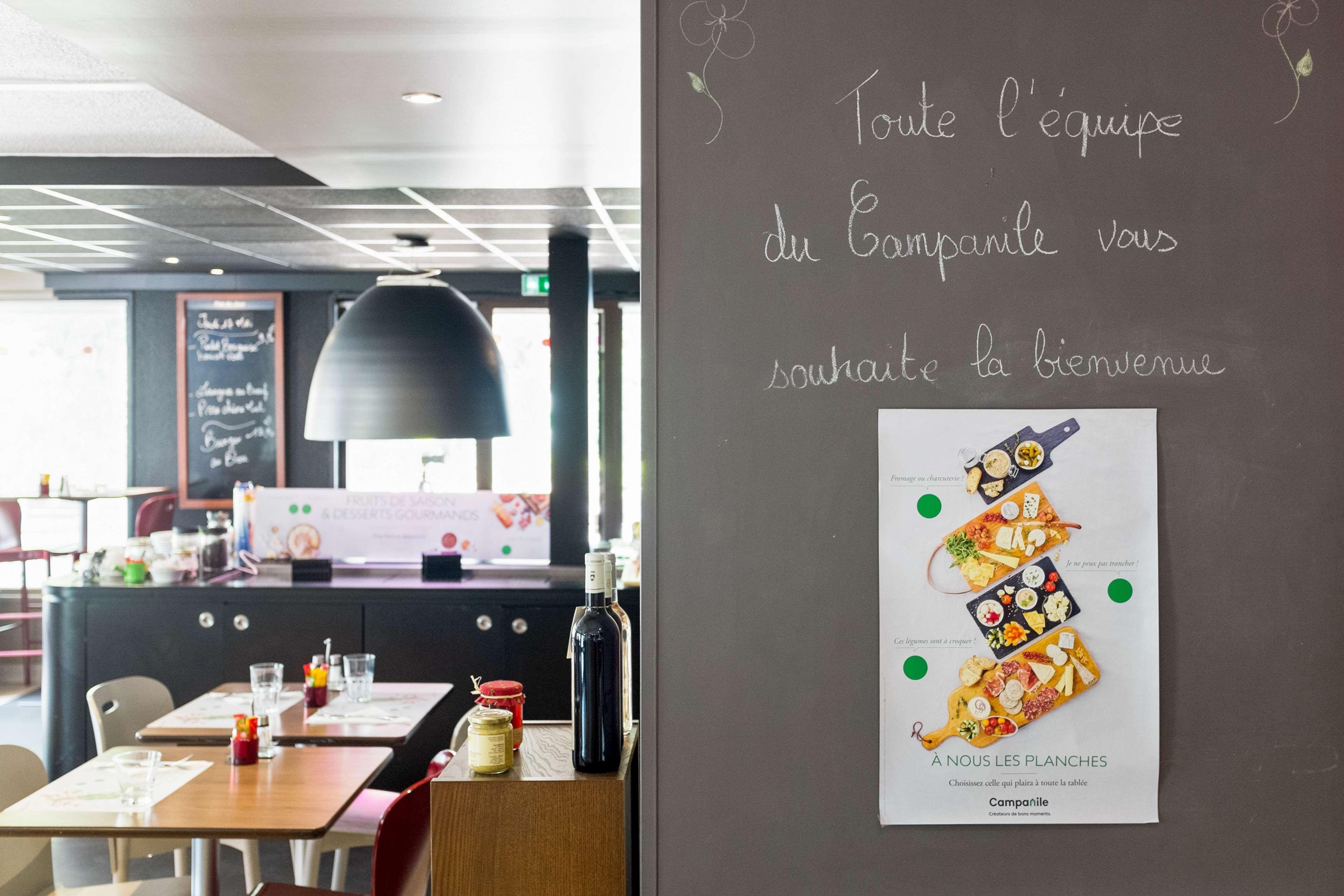 โรงแรม แคมพาไนล์ อะแวลลอน Sauvigny-le-Bois ภายนอก รูปภาพ